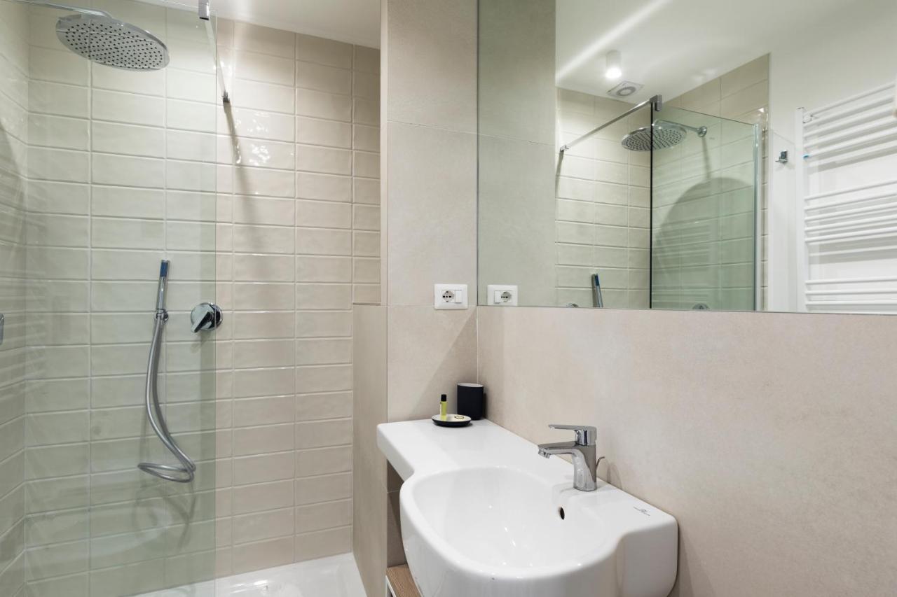 Acate81 Lifestyle Apartment Napoli Ngoại thất bức ảnh